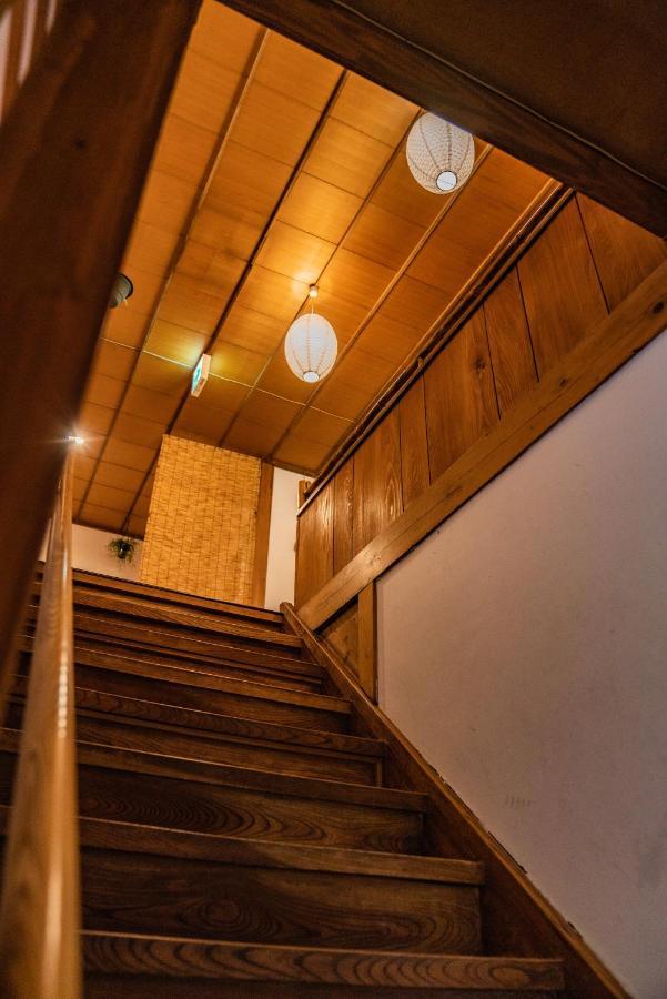 Bed and Breakfast Aibiya Яманути Экстерьер фото