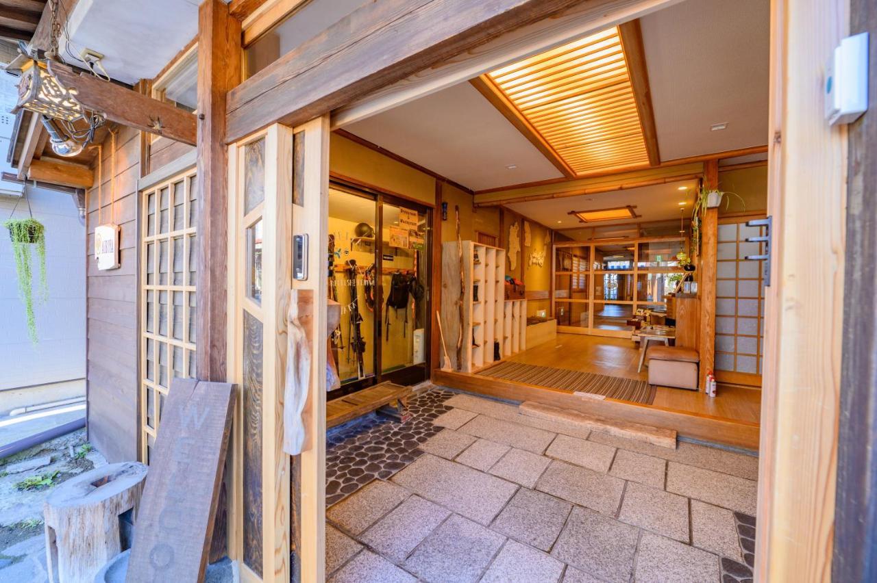 Bed and Breakfast Aibiya Яманути Экстерьер фото